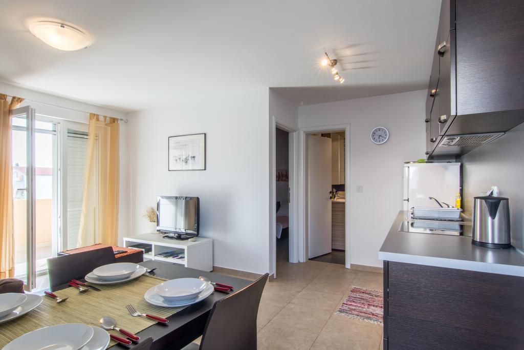 Apartments Domuzin Biograd na Moru Kültér fotó