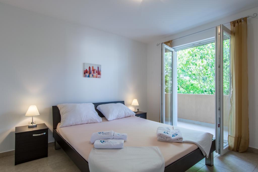 Apartments Domuzin Biograd na Moru Kültér fotó