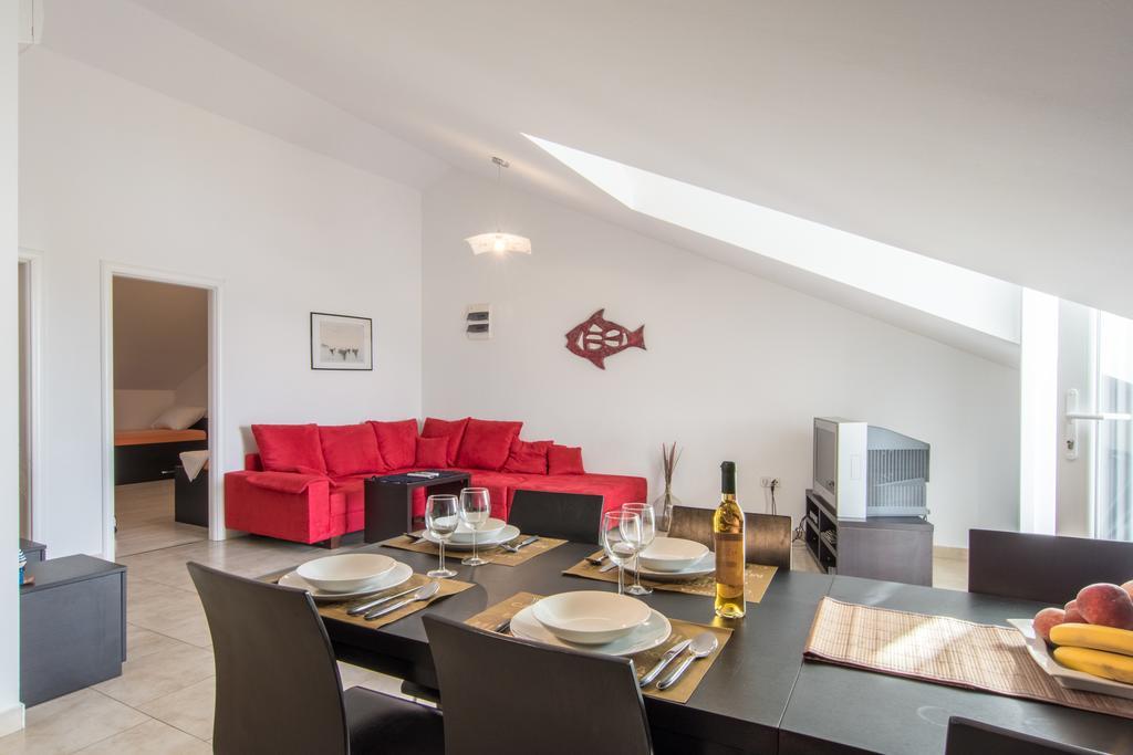 Apartments Domuzin Biograd na Moru Kültér fotó